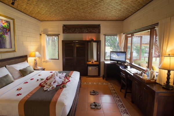 Hotel Munari Resort & Spa